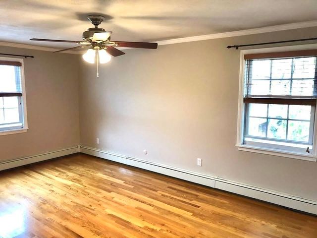 56 Townsend St C21, Abington, MA 02351