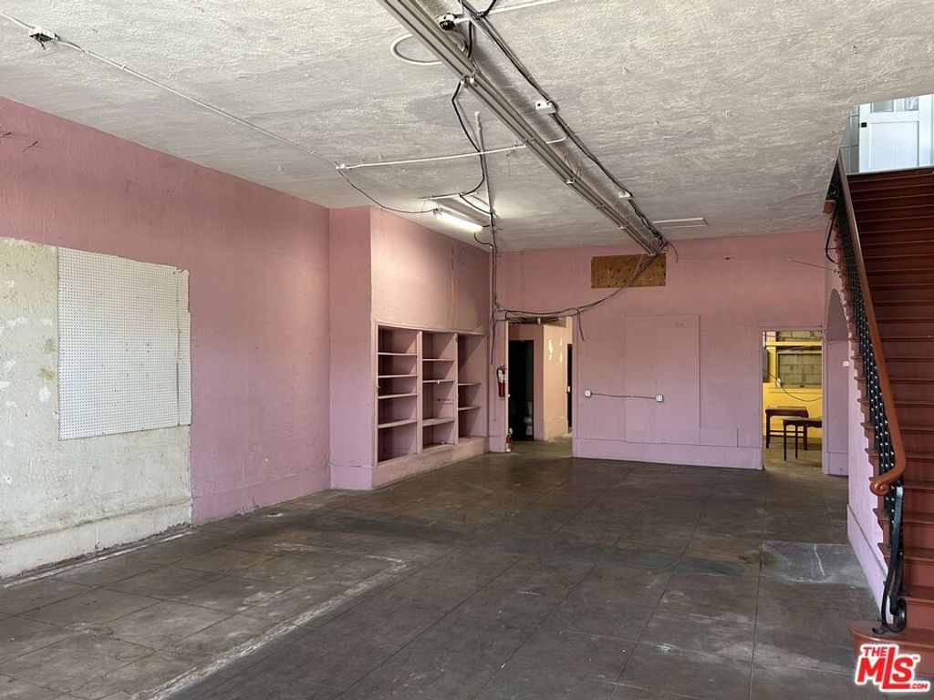 1856 W Washington Boulevard, Los Angeles, CA 90007 — photo 5