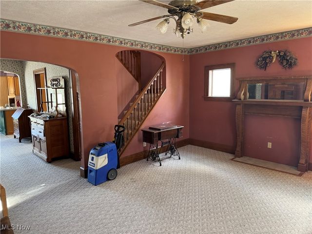 235 Harwood Street, Elyria, OH 44035