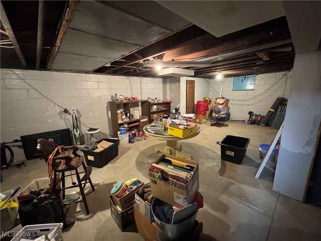 235 Harwood Street, Elyria, OH 44035