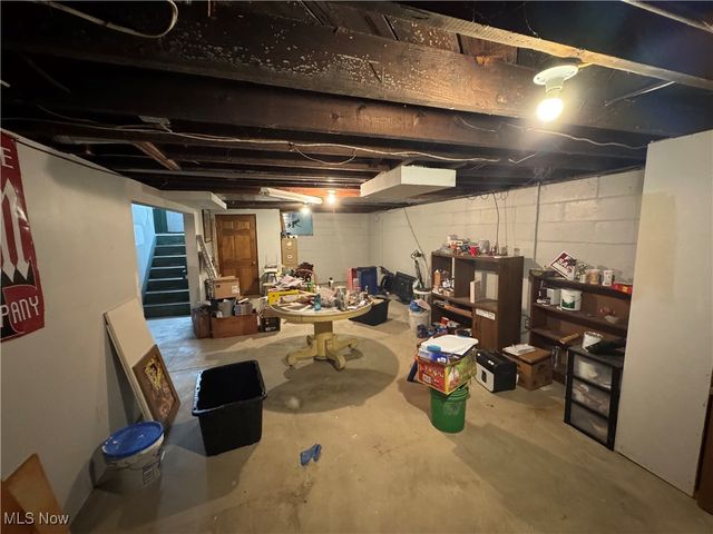 235 Harwood Street, Elyria, OH 44035