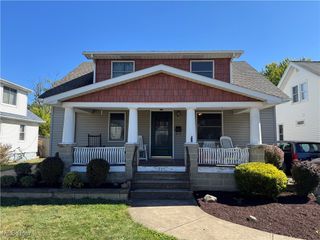 235 Harwood Street, Elyria, OH 44035