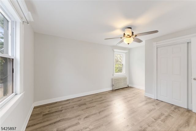 718 Thomas St, Elizabeth City, NJ 07202