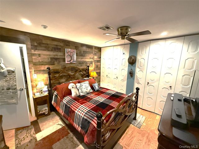 418 Weymouth Court B, Ridge, NY 11961