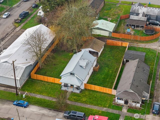 262 SW 2nd St, Chehalis, WA 98532