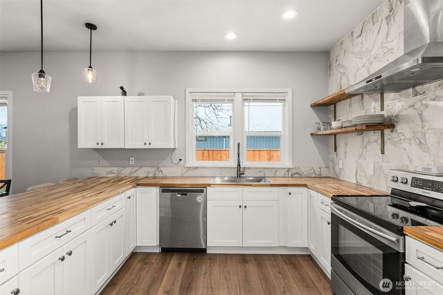 262 SW 2nd St, Chehalis, WA 98532