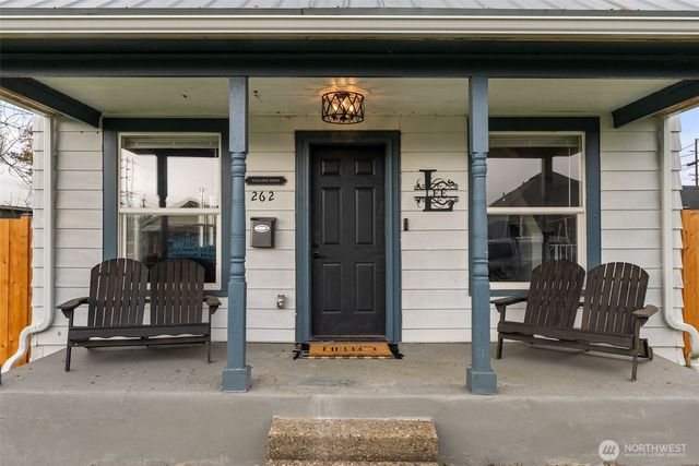 262 SW 2nd St, Chehalis, WA 98532