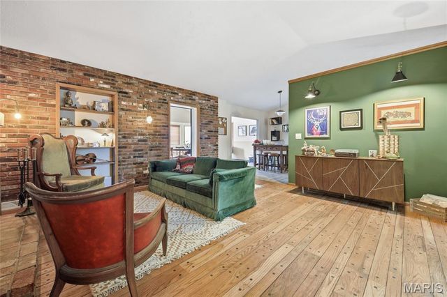 1436 Teson Road, Hazelwood, MO 63042