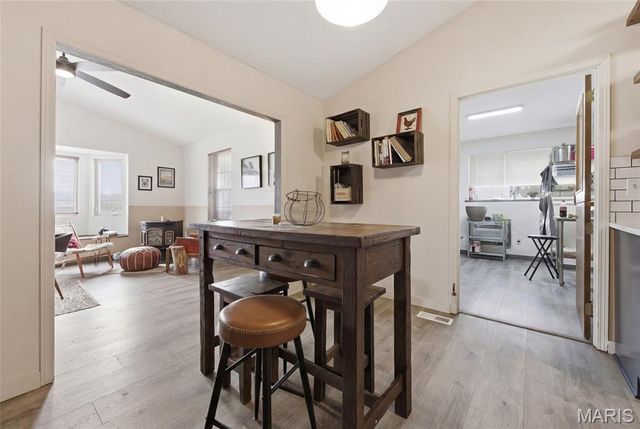 1436 Teson Road, Hazelwood, MO 63042