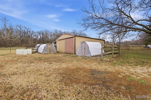 1436 Teson Road, Hazelwood, MO 63042