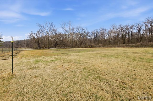 1436 Teson Road, Hazelwood, MO 63042