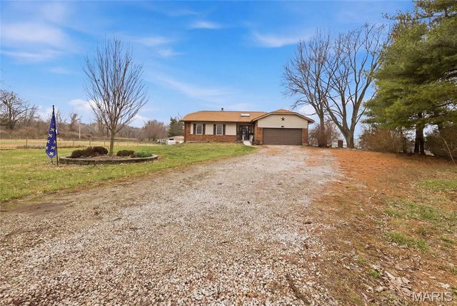 1436 Teson Road, Hazelwood, MO 63042
