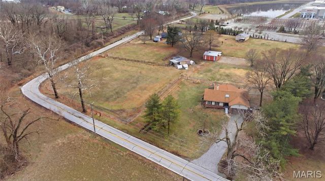 1436 Teson Road, Hazelwood, MO 63042