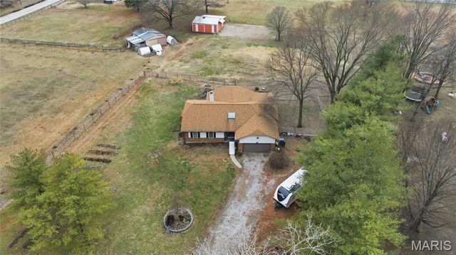 1436 Teson Road, Hazelwood, MO 63042