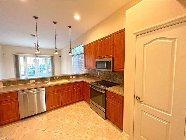 15459 Laguna Hills DR, Fort Myers, FL 33908