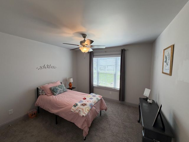 516 Tuxford Ln, Knoxville, TN 37912