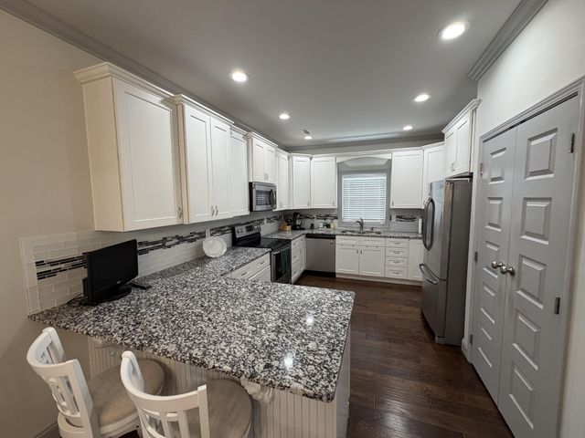 516 Tuxford Ln, Knoxville, TN 37912