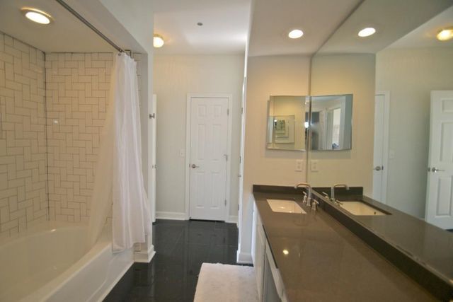 3777 Peachtree Road NE 735, Atlanta, GA 30319