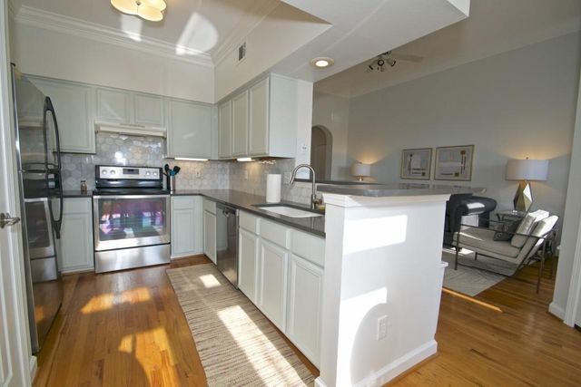 3777 Peachtree Road NE 735, Atlanta, GA 30319