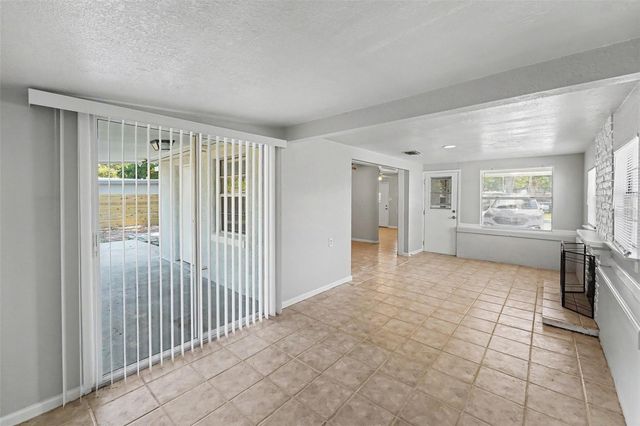 7062 47TH STREET N, Pinellas Park, FL 33781