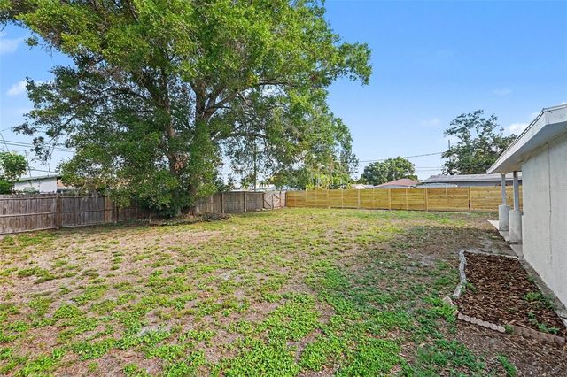 7062 47TH STREET N, Pinellas Park, FL 33781