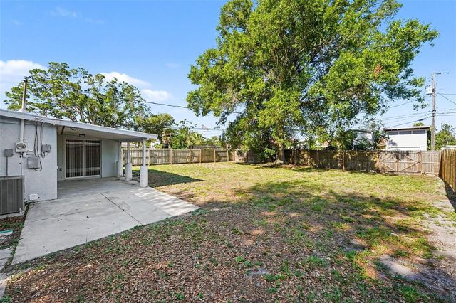 7062 47TH STREET N, Pinellas Park, FL 33781