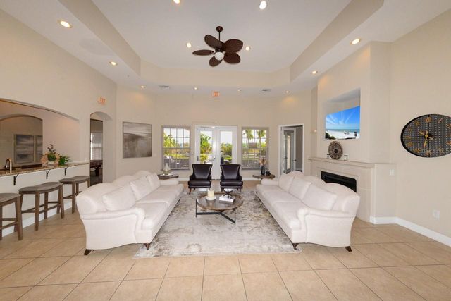 23853 COLLINA WAY 201, Punta Gorda, FL 33980