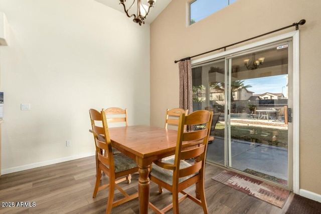 8642 W HARMONY Lane, Peoria, AZ 85382