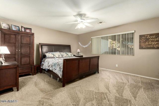 8642 W HARMONY Lane, Peoria, AZ 85382