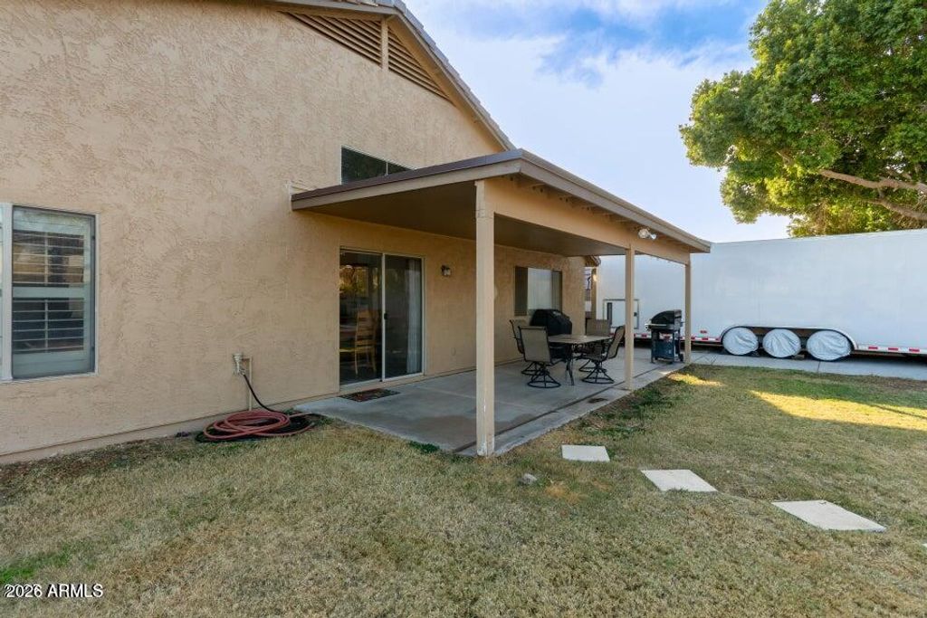 Image 28 of property listing at 8642 W HARMONY Lane, Peoria, AZ 85382