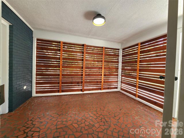 3528 Enfield Road, Charlotte, NC 28205