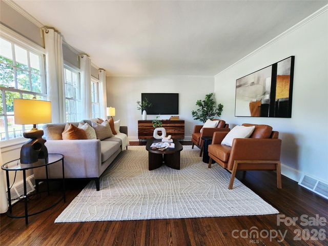 3528 Enfield Road, Charlotte, NC 28205