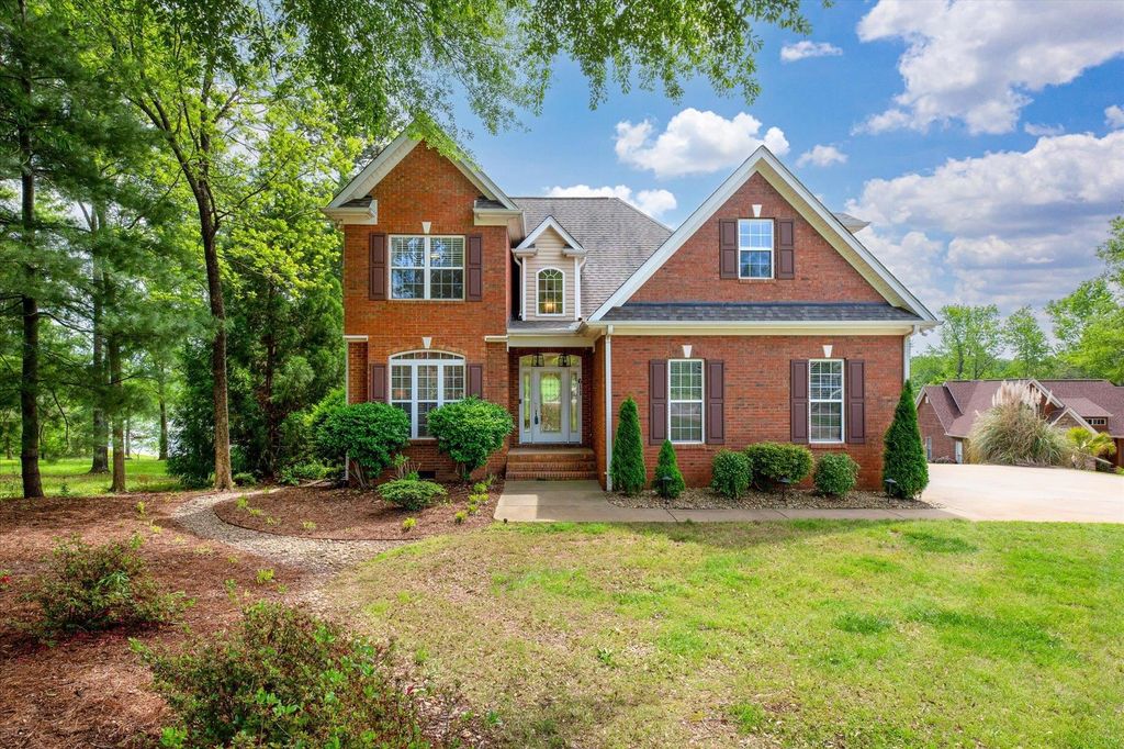 611 Star Drive, Lyman, SC 29365