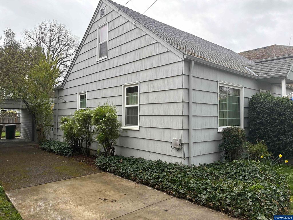 611 NW 11th St, Corvallis, OR 97330