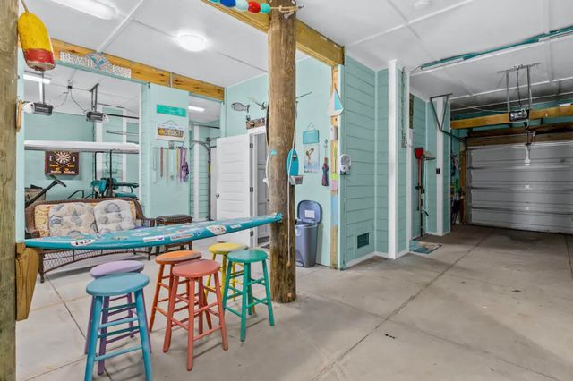 1422 Seaside Circle, Navarre, FL 32566