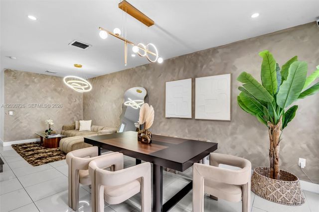 10545 NW 63rd Terrace, Doral, FL 33178