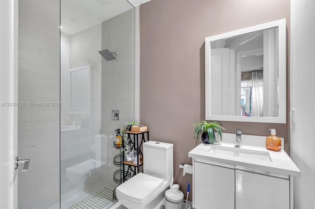 10545 NW 63rd Terrace, Doral, FL 33178