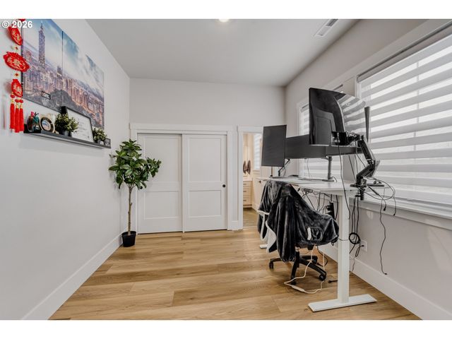 13998 Sw 165TH Ave, Tigard, OR 97223