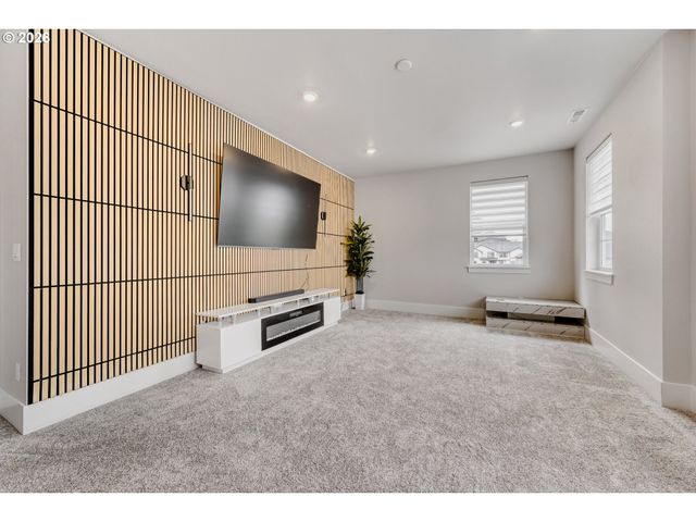 13998 Sw 165TH Ave, Tigard, OR 97223