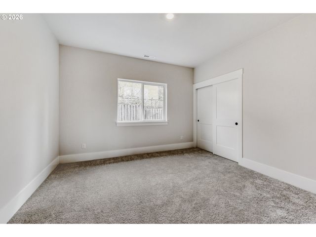 13998 Sw 165TH Ave, Tigard, OR 97223