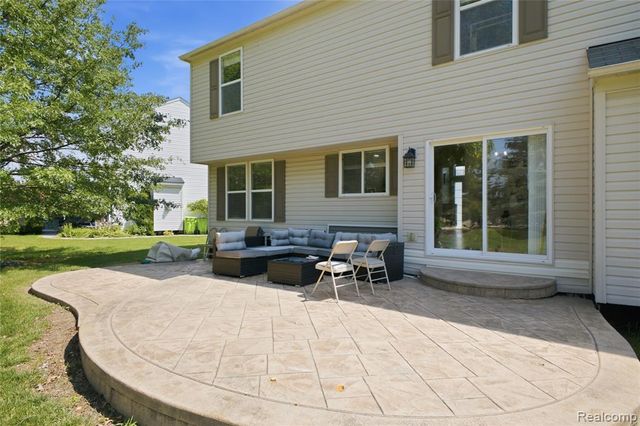 56291 Hastings Drive, Macomb, MI 48042