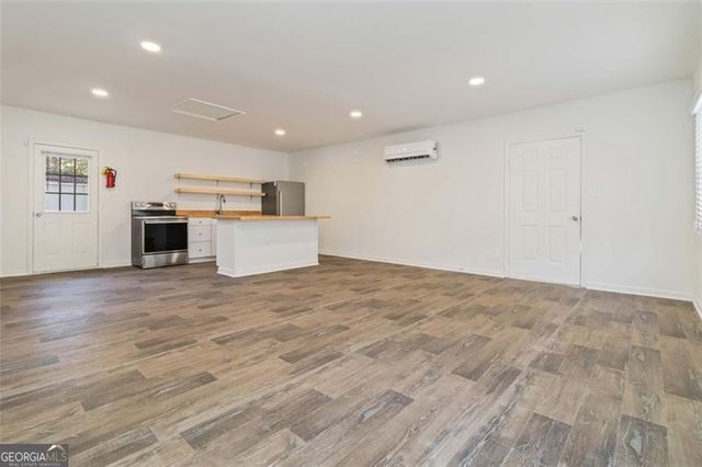 1535 Lake Jodeco Road, Jonesboro, GA 30236