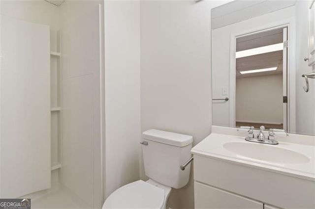 1535 Lake Jodeco Road, Jonesboro, GA 30236