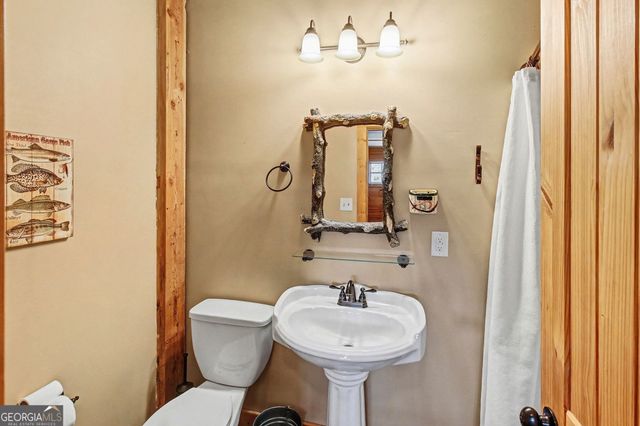 1051 Lake Rutledge Road, Rutledge, GA 30663