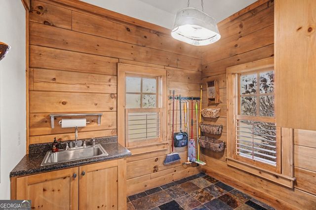 1051 Lake Rutledge Road, Rutledge, GA 30663