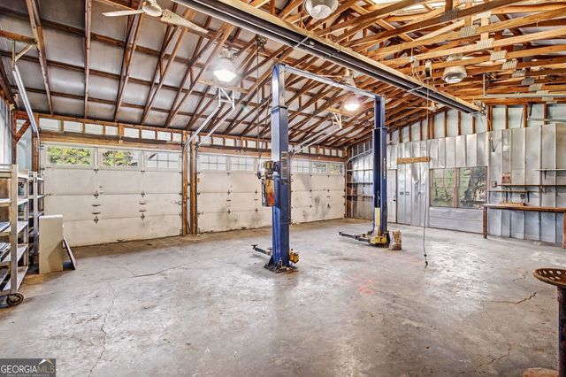 1051 Lake Rutledge Road, Rutledge, GA 30663