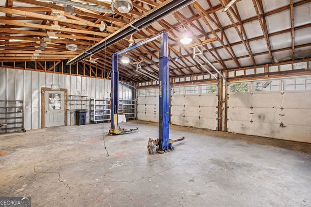 1051 Lake Rutledge Road, Rutledge, GA 30663