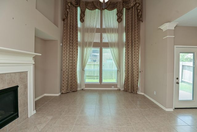 6314 E Bennington Springs Drive, Katy, TX 77494