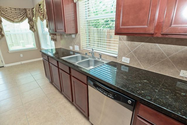 6314 E Bennington Springs Drive, Katy, TX 77494