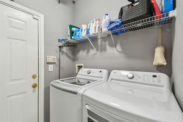 10442 VILLA VIEW CIRCLE 10442, Tampa, FL 33647
